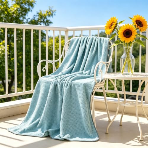 Lightweight Microfiber Bath Towel 26x55 Inches for Body & Travel - Blue