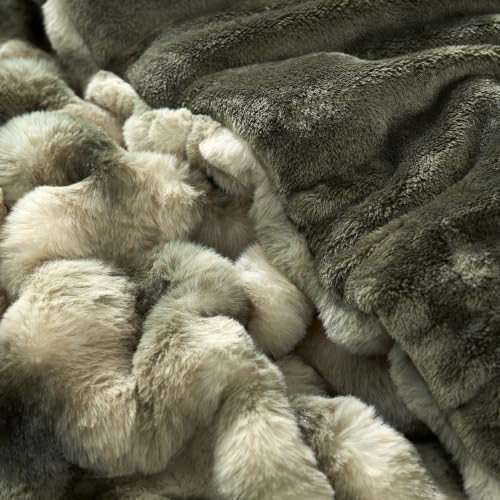 Queen Coma Inducer Snowball Bunny Comforter Set - Oversized Green