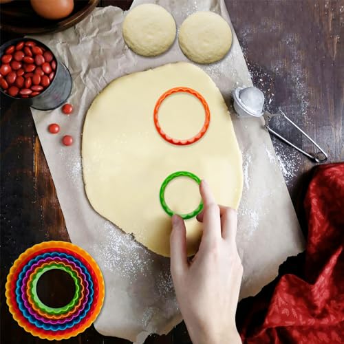 Cookie Cutter Set - 6 Piece Baking Mold for Flowers, Circles, and Rounds