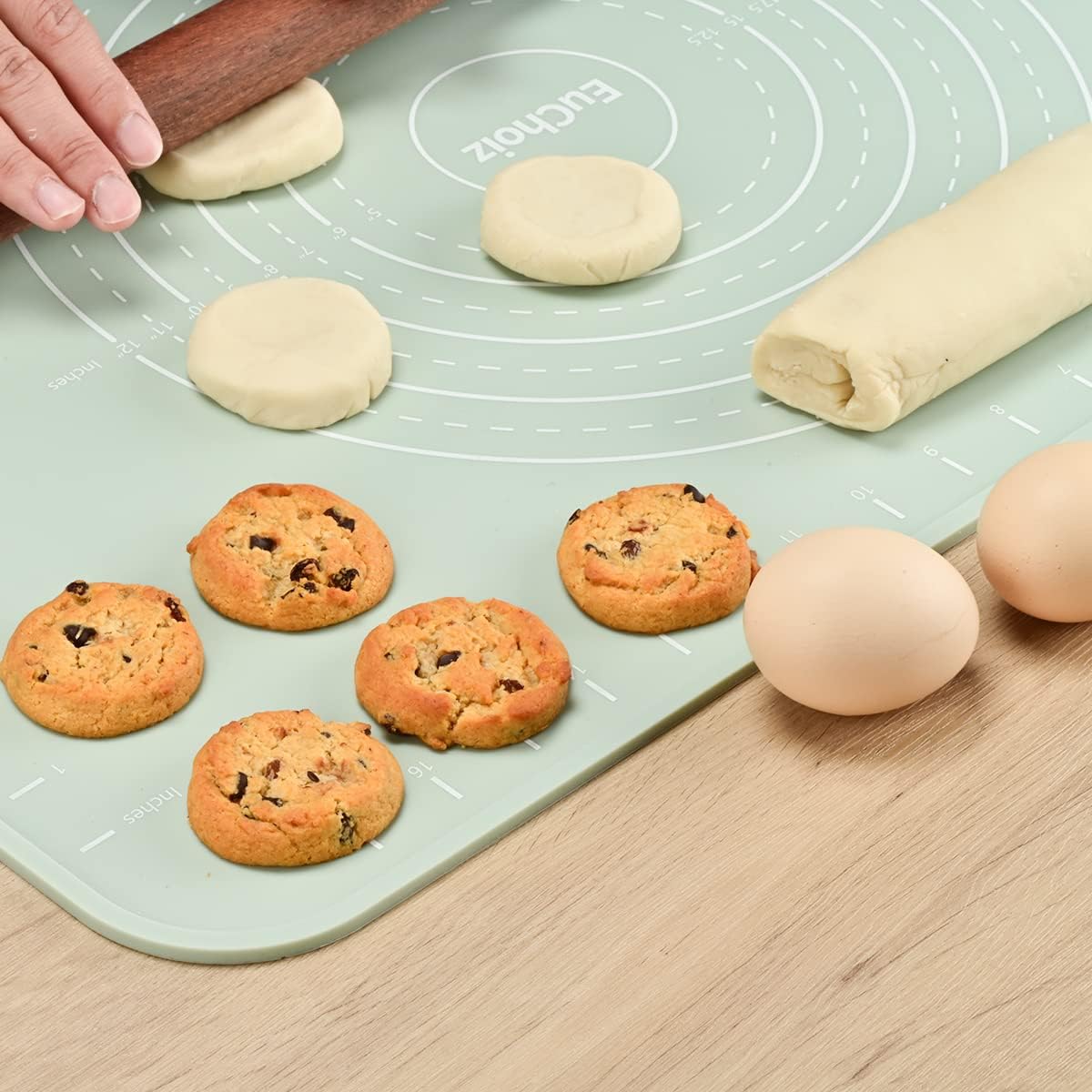 Skiennix Silicone Pastry Mat - Extra Thick Non-Stick Baking Mat | 24" x 16" Food Grade Dough Roller