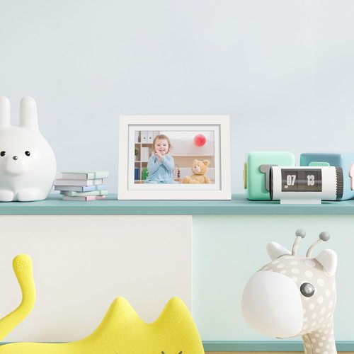 upsimples 5x7 Picture Frame, Display Pictures 4x6 with Mat or 5 x 7 Without, Wall Hanging Photo Frames, White, 1 Pack
