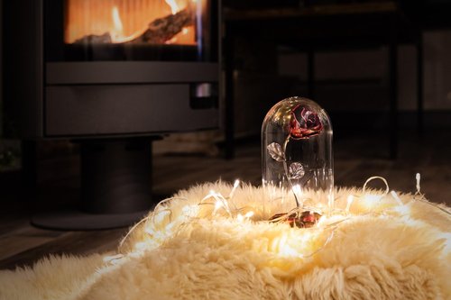 Forging Art Bcn® Hand Forged eternal Rose in Beauty and the Beast Glass Dome - Gift for Valentine's Day, Mother's Day, 6th Year Wedding Anniversary (Red/Green)