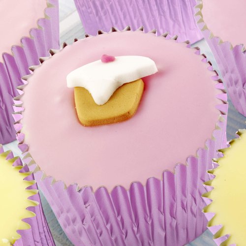 Fox Run Light Pink Foil Muffin and Cupcake Liners, Set of 32 Standard Size Wrappers