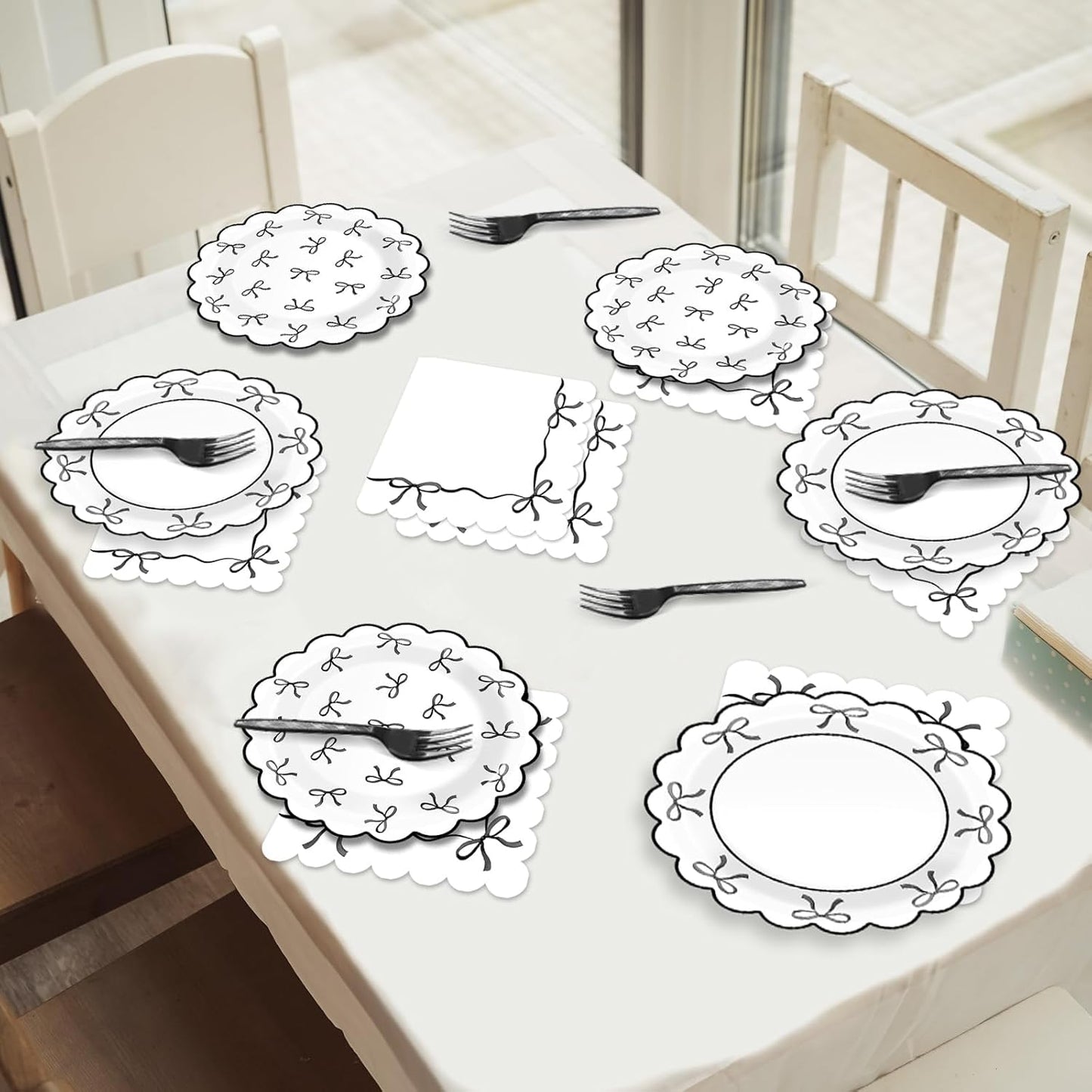 Skiennix 96-Piece Black & White Bow Party Decorations - Elegant Tableware for Birthdays & Showers, Serves 24