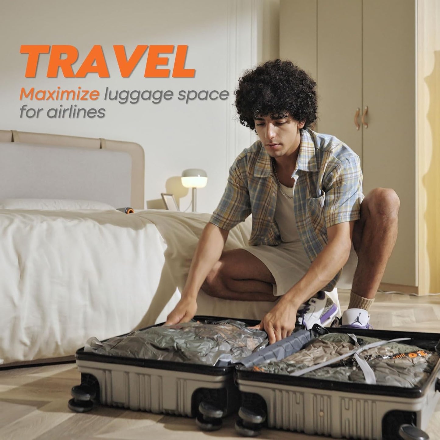 Rechargeable Wireless Pump | Travel Storage Bags Set - 15 Medium Vacuum Bags for Space-Saving Packing