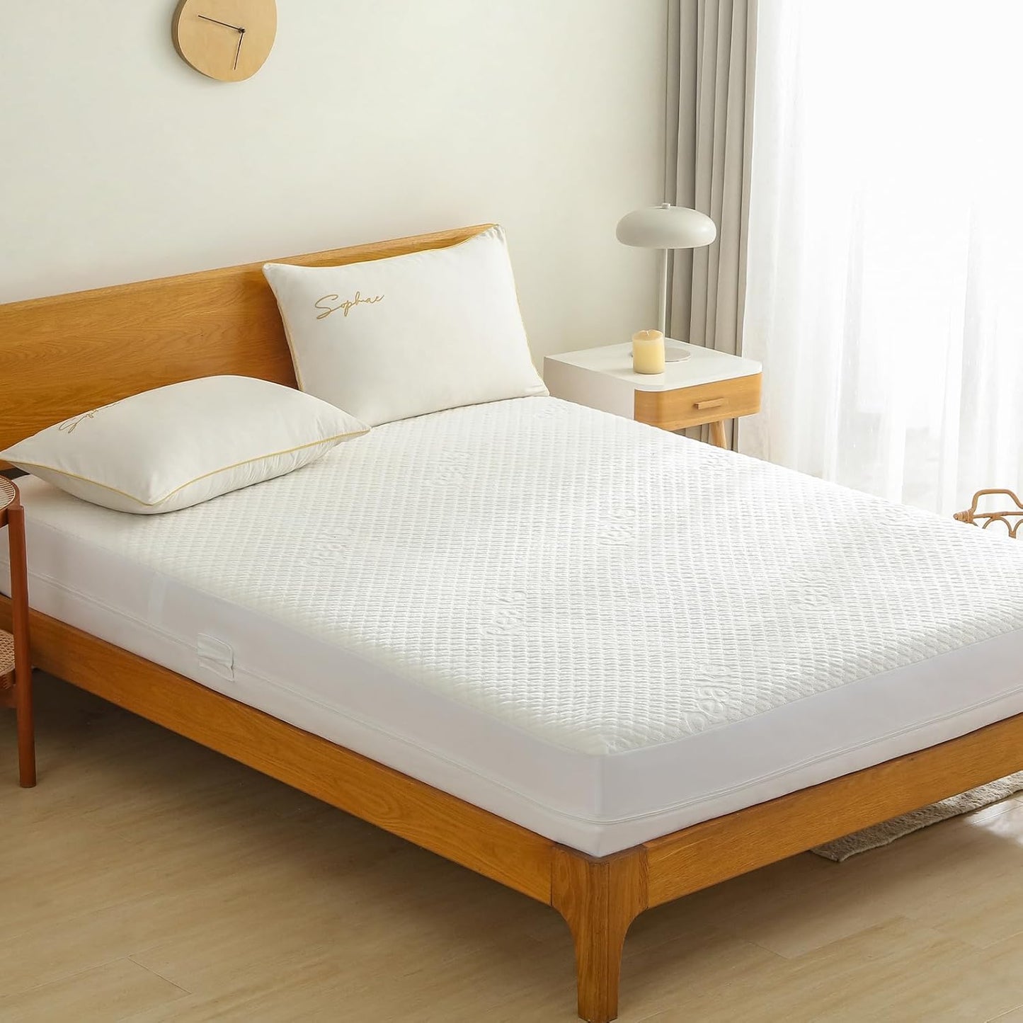 Regine Switzerland Queen Size Mattress Protector - 100% Waterproof Zippered Cover | Soft, Cooling & Noiseless Encasement for 10-12" Deep Mattresses