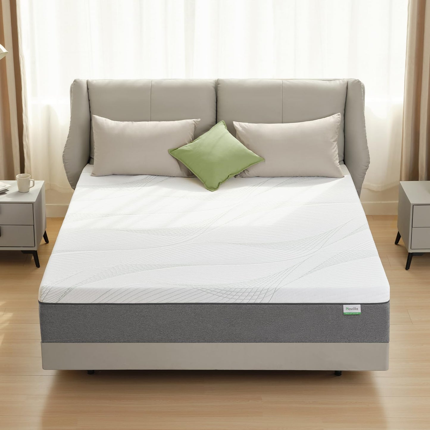 Novilla Queen Size Mattress, 10 Inch Gel Memory Foam Mattress for Plush Comfort, Pressure Relief, CertiPUR-US Certified, Mattress-in-a-Box, Embrace