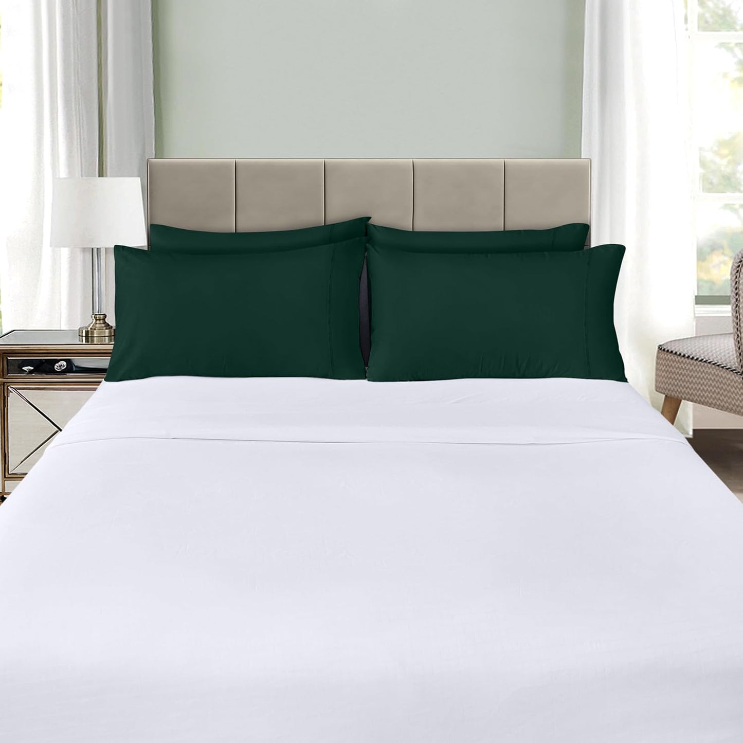Utopia Bedding Queen Pillow Cases - 4 Pack Soft Brushed Microfiber | Fade Resistant 20 x 30 Inches (Emerald)