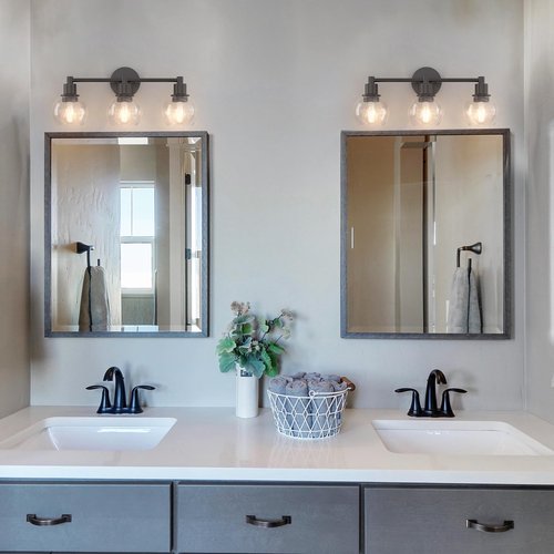 Espird 4 Lights Bathroom Vanity Light Fixtures Black, Bathroom Lights Over Mirror, Industrial and Farmhouse 4 Lights Wall Sconce, Matte Black Globe Vanity Lighting Fixtures