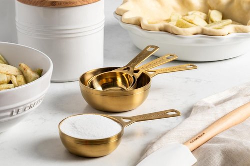 Le Creuset Measuring Cups - Gold Set of 4 (1, 1/2, 1/3, 1/4 Cups) | Durable and Stylish Design