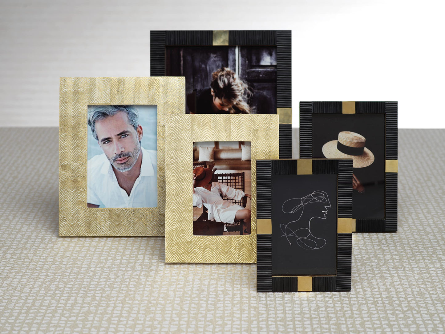 Zodax Maha Black & White Bone with Brass Trim Photo Frame (8x10, Black)