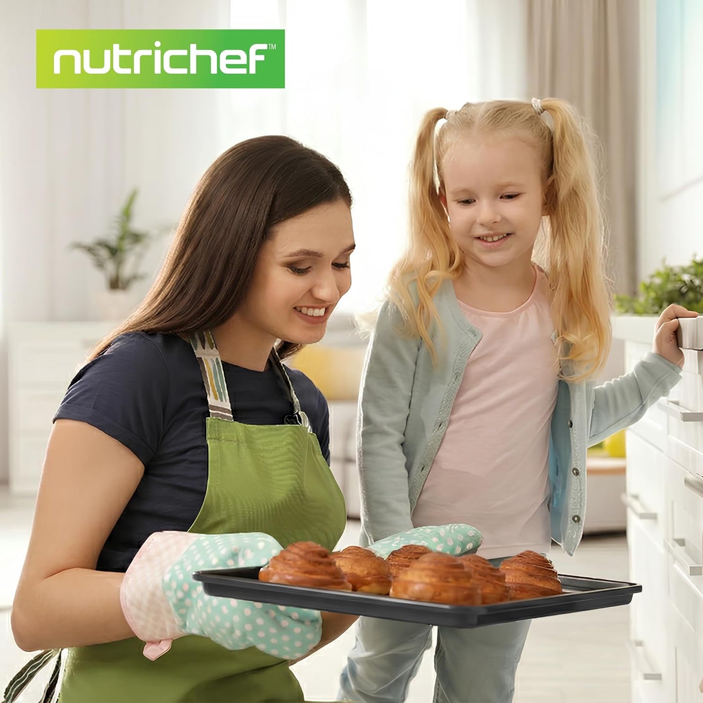 NutriChef 8-Piece Nonstick Bakeware Set - Premium Steel Baking Pans for Cakes, Muffins, Brownies & More - Black