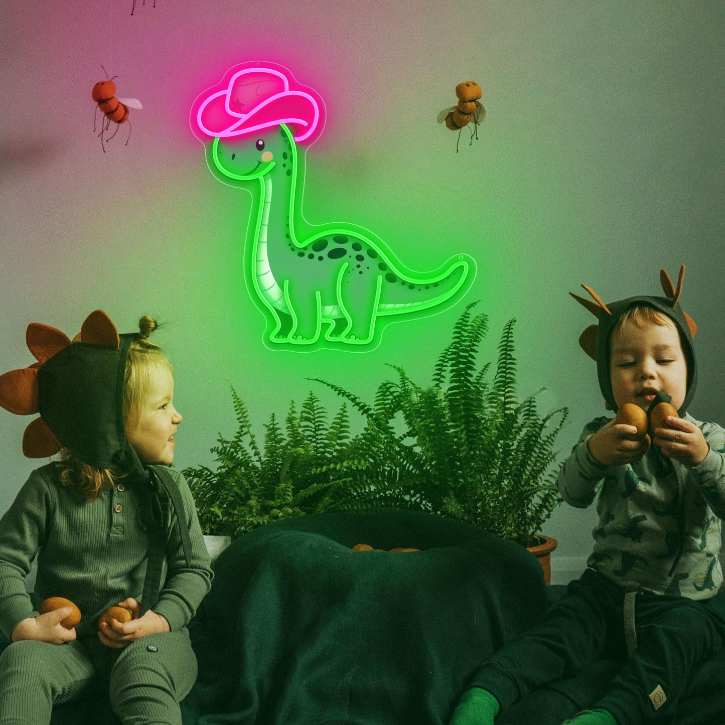 ZLOOREE Cowgirl Dinosaur Neon Signs for Wall Decor, Dimmable Cowboy Dinosaur Neon Light for Teen Boys Girls Bedroom Decor, Animals Led Light Up Signs for Birthday Party Gifts