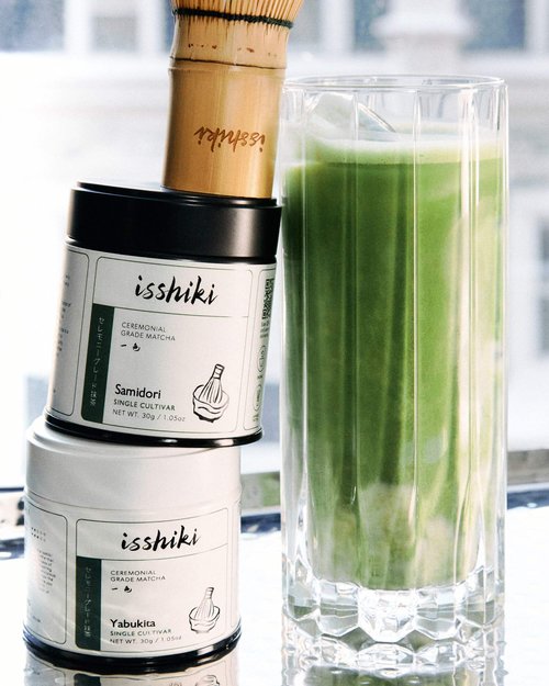Isshiki Matcha Powder – Premium Ceremonial Grade Samidori Green Tea from Uji, Japan – Exceptional Authentic Japanese Matcha - Quality 30g Tin - 20 Servings
