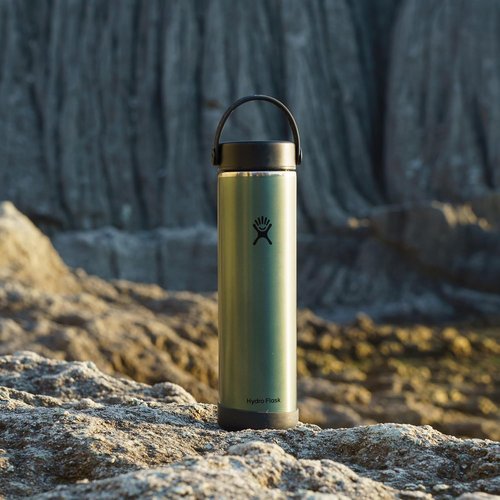 Hydro Flask 24 Oz Lightweight Trail Series Wide Flex Cap Quartz - Hiking Water Bottle