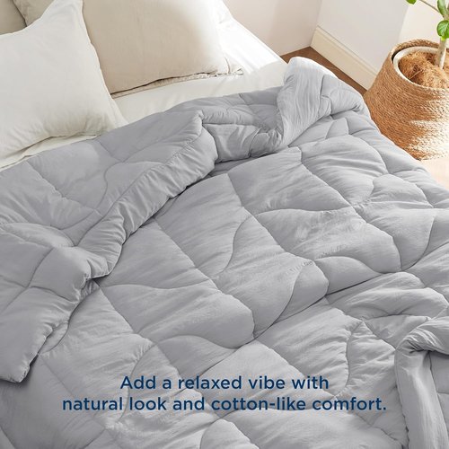 Bedsure Queen Comforter - Ultra-Soft Quilted Down Alternative Duvet Insert | Light Grey, 88x88 In