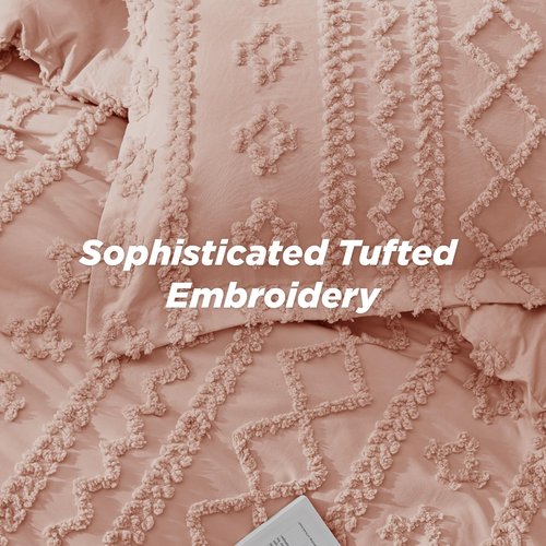 Bedsure Tufted Boho Comforter Set Queen Size - Pink Boho Bed Set, GentleSoft™ 3 Pieces Farmhouse Shabby Chic Embroidery Bedding, Gifts for Woman, Soft Jacquard Queen Comforter for All Seasons