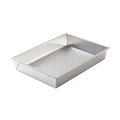 Chicago Metallic Uncoated Textured Aluminum Rectangular Cake Baking Pan, 9-Inch-by-13-Inch, Silver