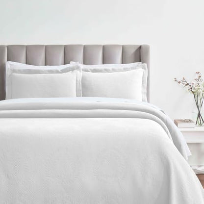 King Cotton Bedspread Set with Pillow Shams - White, Oversized, All-Season Comfort