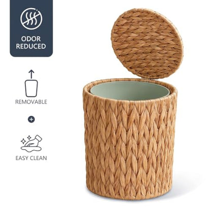 Water Hyacinth Waste Basket with Lid and Removable Plastic Liner - 4 Gallon