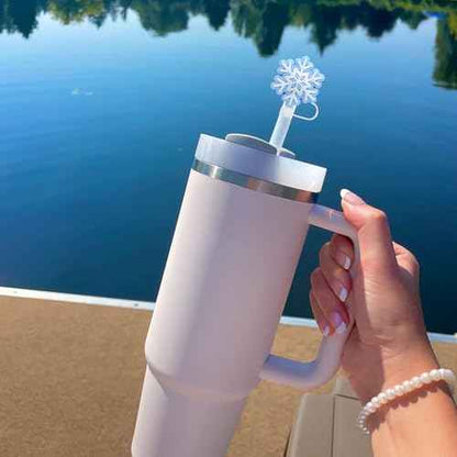 Christmas Straw Toppers 6Pcs Snowflake Straw Covers Reusable Drinking Straw Cover Caps Xmas Straw Topper Cute Design Snow Straw Tips Lids 10mm Christmas Straw Cover Set, Stanley Cup Accessories