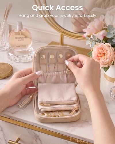 Mini Travel Jewelry Case - Oatmeal Soft PU Leather Pouch with Tangle-Free Compartments