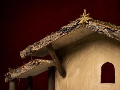 Wooden Nativity Stable for Christmas Scene - Fits 10 Inch Figures