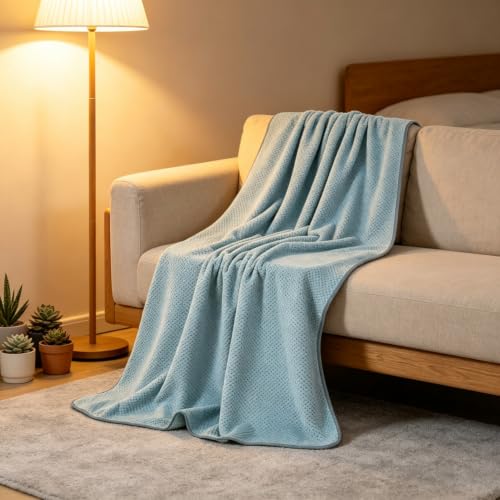 Lightweight Microfiber Bath Towel 26x55 Inches for Body & Travel - Blue