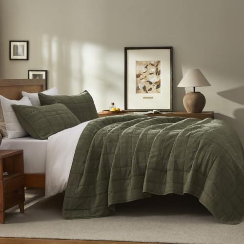 Cotton Waffle Quilt Set - Cal King 118x106 Olive Green, 3 Piece All-Season Bedding