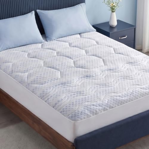 Queen Breathable Knit Mattress Pad with 3-Zone Support - Light Blue