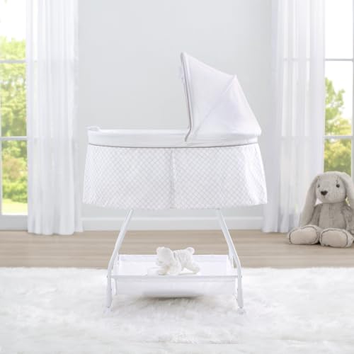 Baby Bassinet Bedside Sleeper with Vibration and Mesh Sides – Grey Lattice