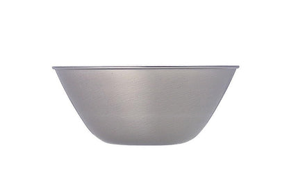 Sori Yanagi Stainless Steel Bowl, Designed Based on the Opinions of Cooking Experts and Housewives, Tsubamesanjo Stainless Steel Bowl, 7.5 inches (19 cm), Designed to Prevent Drip When Pouring Liquid