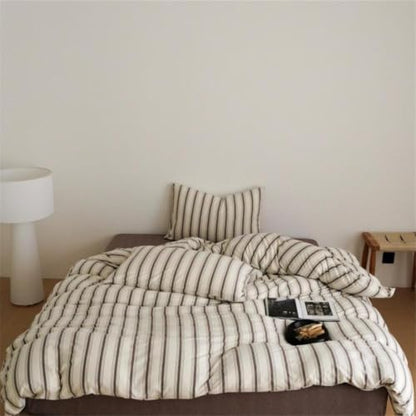 Full Brown Striped Duvet Cover Set - Microfiber Bedding with Pillowcases