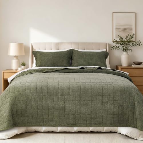 Olive Green Oversized King Cotton Quilt Set 120x120 Breathable Bedspread with 2 Pillow Shams