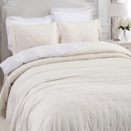 King Beige Ruffle Quilt Set with Lace Trim - Soft 100% Polyester Bedding