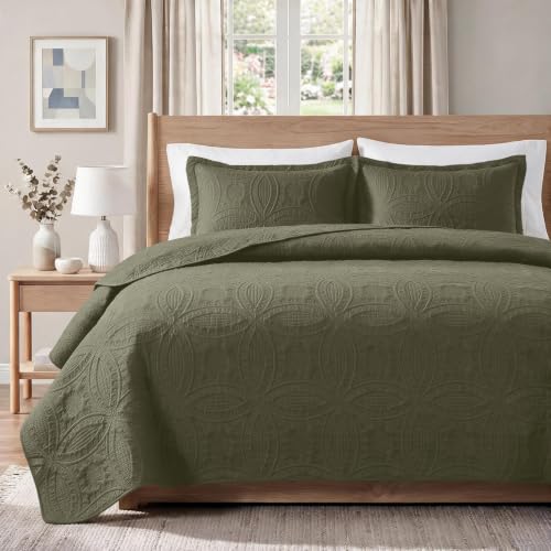 Olive Green Queen Quilt Set Lightweight Bedspread with Pillow Shams