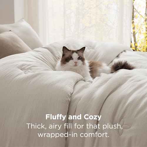 Bedsure King Size Comforter Set Beige, Soft Prewashed King Bedding, Quilted Comforter with Clover Design, Down Alternative Comforter for All Seasons, 3 Pieces Bed Set with 2 Pillow Shams