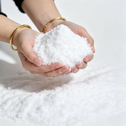 Artificial Snow Filler for Christmas Decorations - 50g Sparkling Winter Scene