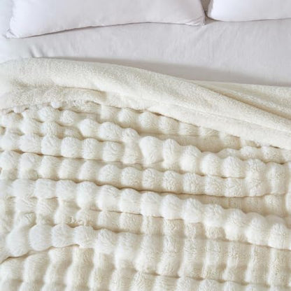 Cream White Faux Fur Throw Blanket 50x60 Plush Fuzzy Bubble for Sofa & Bedroom