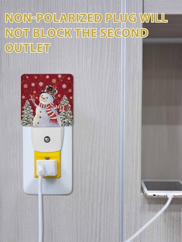 Christmas Snowman Night Light Plug-in LED Night Lamp with Sensor, 11.5x7.5x5cm