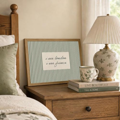 I See London I See France Wall Art - Vintage Bathroom Quote Framed 12x16in - Green Striped Design with Wooden Frame