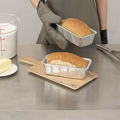 Restaurantware Pastry Tek 8.5 x 4.3 Inch Bread Pans 25 Oven-Ready Foil Pans - 2 LB Freezable Silver Aluminum Disposable Baking Pans Stackable For Meatloafs Banana Breads Or Pound Cakes