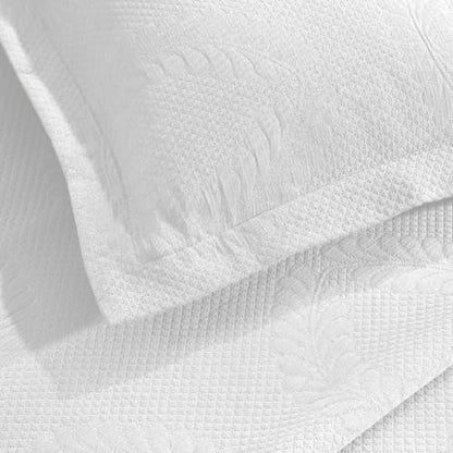 King Cotton Bedspread Set with Pillow Shams - White, Oversized, All-Season Comfort