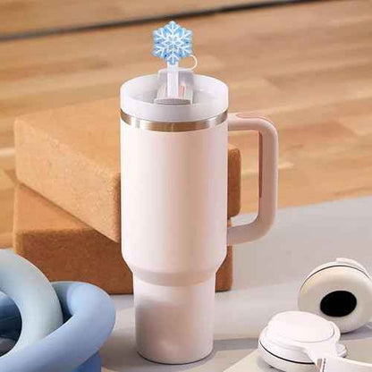 Christmas Straw Toppers 6Pcs Snowflake Straw Covers Reusable Drinking Straw Cover Caps Xmas Straw Topper Cute Design Snow Straw Tips Lids 10mm Christmas Straw Cover Set, Stanley Cup Accessories
