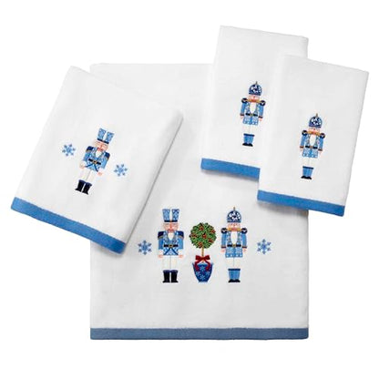 Christmas 2 Pack Cotton Bath Towels - Soft & Absorbent Holiday Decor