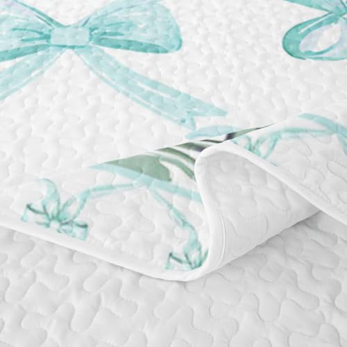 Light Blue Full Size Quilt Set with Floral Print - All Season Bedding for Kids & Teens