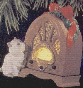 Hallmark 1993 Vintage Radio News Flash Christmas Ornament