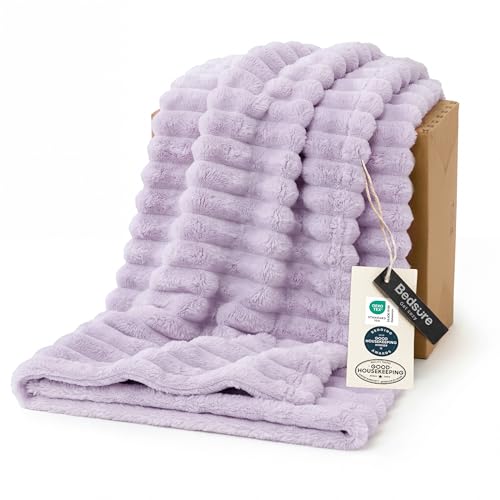 Bedsure GentleSoft Light Brown Full Blanket for Couch - Cozy Soft Blankets for Women, Cute Small Fleece Throws for Girls, Birthday Gifts for Women Decor Gifts for Mom, 84x90 Inches