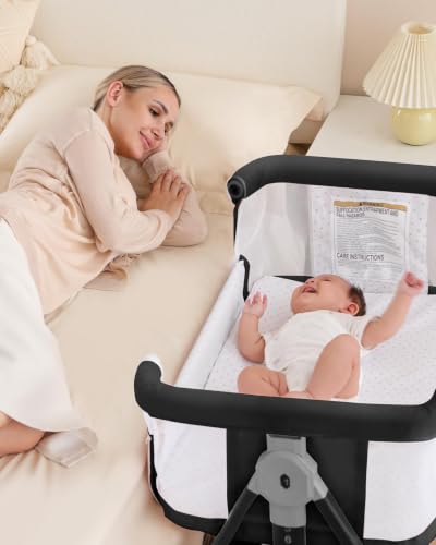 Black 3-in-1 Baby Bassinet Bedside Sleeper with Mesh Mosquito Net & Wheels