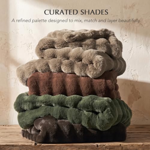 EverGrace Double-Sided Bubble Faux Fur Throw Blanket 60x80 Green